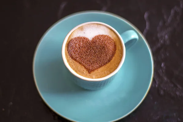 Coffee Mint Cup Heart Pattern Gift Wrapped — Stock Photo, Image