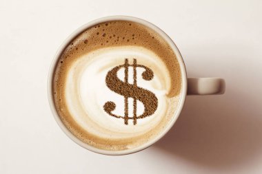 cappuccino kahve fincan resmi tarçın süt köpük üzerinde gelen bir dolar işareti olan