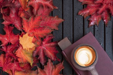 Noel ağacı, latte sanat kahve Kupası üzerinde çizim