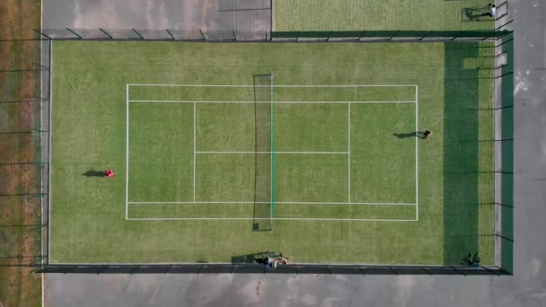 Mensen Spelen Tennis Bovenaanzicht — Stockvideo