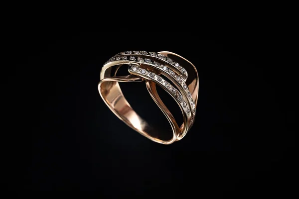 Anillo Oro Decorado Con Muchas Piedras — Foto de Stock