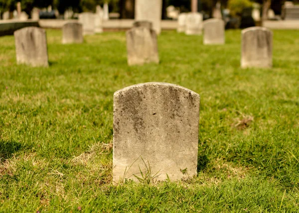 Cementerios Con Lápidas Cementerio Espeluznante Composición Halloween Con Espacio Para —  Fotos de Stock
