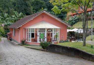 Petropolis, Rio de Janeiro, Brezilya- 17 Mayıs 2018: Museu Imperial'in konuk evi artık turistler için restoran olarak kullanılıyor