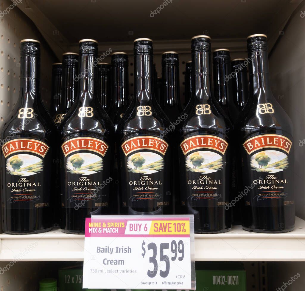 Davis, CA, USA. 22 August 2025. Supermarket store shelf with  Starbucks Frappuccino