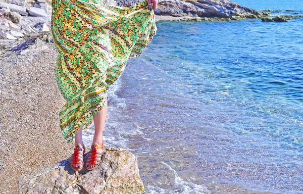 Greek Model Advertises Bohemian Sandals Clothes Beach Greek Fashion Clothes — Stock Photo, Image