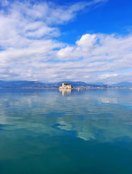 Paisaje Del Castillo Agua Bourtzi Castillo Veneciano Centro Del Puerto — Foto de Stock