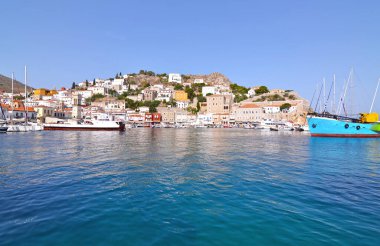 Hidra adası Saronic Körfezi Yunanistan manzarası
