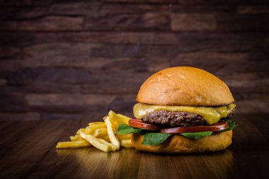 Zanaat sığır eti burger 