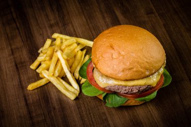 Zanaat sığır eti burger 