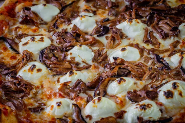 Shimeji Grzyb Ser Śmietankowy Pizza Składniki Gotowania Pomidory Bazylia Czosnek — Zdjęcie stockowe