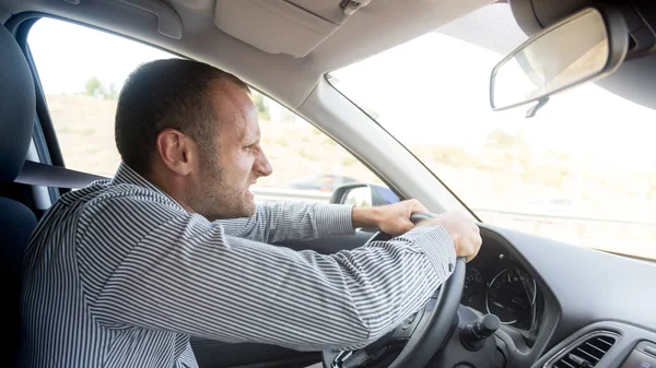 Conceitos Nervosos Irritados Motorista Transporte Estilo Vida — Fotografia de Stock