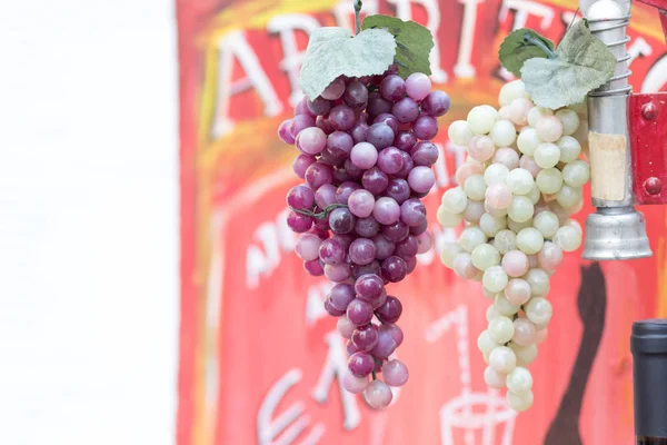 Fresh Grapes Display Decoration Layout — Stock Photo, Image