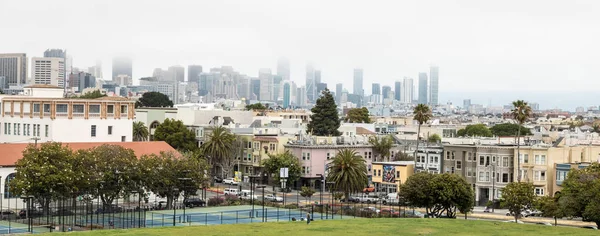 サンフランシスコ カリフォルニア州の水平方向全景 — ストック写真