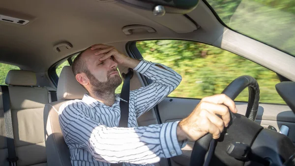 Verkeer Vervoer Concept Boos Bestuurder Zijn Auto — Stockfoto