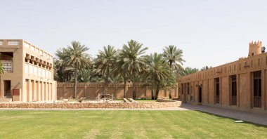 Al Ain Sarayı Müzesi, Birleşik Arap Emirlikleri. iç yarda görünümünü