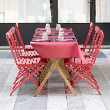 Eski tarzı geleneksel İtalyan trattoria Restoran