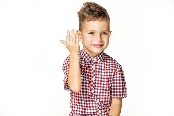 Bel ragazzo in camicia su sfondo bianco — Foto Stock