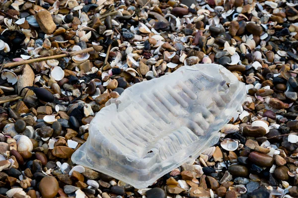 Basura Plástica Otros Desechos Dejados Playa Isla Grain Kent Reino —  Fotos de Stock