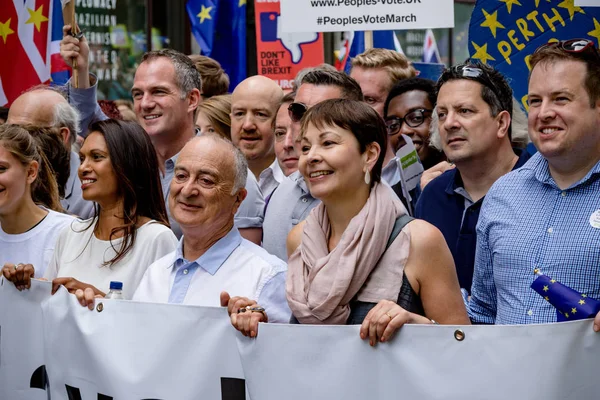 Londra, İngiltere, 23 Haziran 2018:-bir halk oy İngiltere'de Brexit anlaşması için Mart Caroline Lucas, yeşil parti Mp ve aktör Sir Tony Robinson