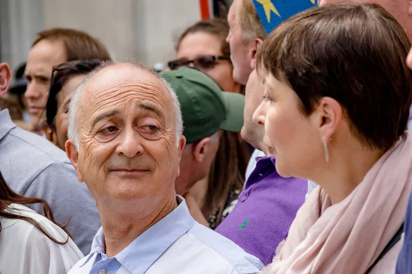 Londra, İngiltere, 23 Haziran 2018:-bir halk oy İngiltere'de Brexit anlaşması için Mart Caroline Lucas, yeşil parti Mp ve aktör Sir Tony Robinson