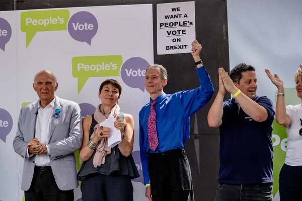 Londra Ngiltere Haziran 2018 Ngiliz Mps Vince Kablo Caroline Lucas — Stok fotoğraf