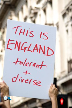 London, Büyük Britanya, 13 Temmuz 2018:Placards Londra'nın merkezinde yürüyen Donald Trump protestocular anti yapılır
