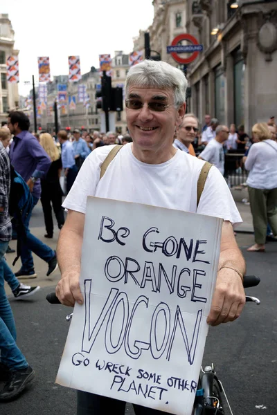 Londres Reino Unido Julho 2018 Placas Levadas Por Manifestantes Donald — Fotografia de Stock