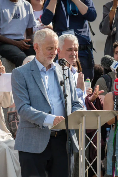 2018 제레미 Corbyn 노동당의 지도자는 안티에서 말하는 런던에서 트럼프 — 스톡 사진