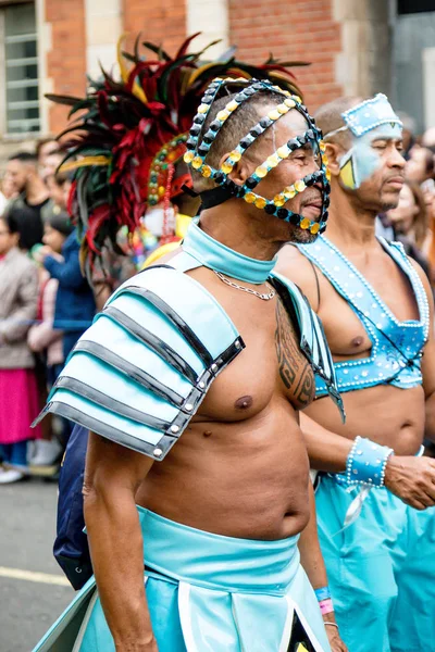 London, Büyük Britanya, 27th Ağustos 2018:-katılımcılar alın kısmı Batı Londra'da, Avrupa'nın en büyük sokak partisi Nottinghill Carival.