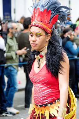 London, Büyük Britanya, 27th Ağustos 2018:-katılımcılar alın kısmı Batı Londra'da, Avrupa'nın en büyük sokak partisi Nottinghill Carival.