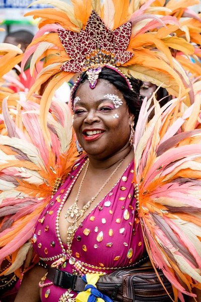 London, Büyük Britanya, 27th Ağustos 2018:-katılımcılar alın kısmı Batı Londra'da, Avrupa'nın en büyük sokak partisi Nottinghill Carival.