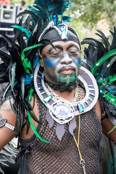 London, Büyük Britanya, 27th Ağustos 2018:-katılımcılar alın kısmı Batı Londra'da, Avrupa'nın en büyük sokak partisi Nottinghill Carival.