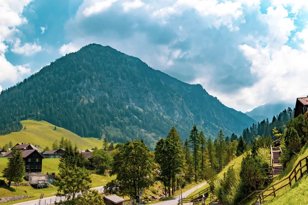 Steg Merkezi Liechtenstein Küçük Bir Köyde Bir Görünümünü Sermaye Vaduz — Stok fotoğraf