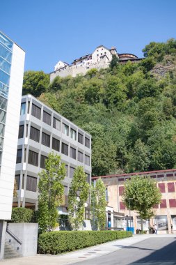 Vaduz, Lihtenştayn, 16 Ağustos 2018:-Merkez Vaduz, Liechtenstein prens evine bakan Vaduz Kalesi