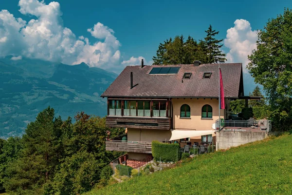 Vaduz., Lihtenştayn, 20 Ağustos 2018:-alp Liechtenstein Prensliği bir evde görünümünü