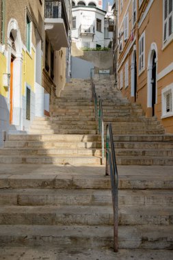 Cebelitarık, Amerika Birleşik Devletleri, 30 Eylül 2018:-geri eski kasaba Cebelitarık, normal turist iz kapalı şekilde sokak. Gibraltar İngiliz denizaşırı Bölgesi İspanya'nın güney ucunda yer almaktadır.