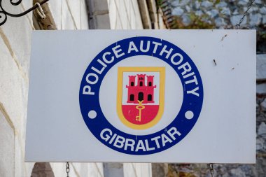 Cebelitarık, Amerika Birleşik Devletleri, 3 Ekim 2018:-polis yetkilisi Cebelitarık office Casemates Meydanı'nda. Gibraltar İngiliz denizaşırı Bölgesi İspanya'nın güney ucunda yer almaktadır.