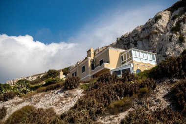 Cebelitarık, Amerika Birleşik Devletleri, 2 Ekim 2018:-Europa noktada, Cebelitarık güney ucunda bir ev. Gibraltar İngiliz denizaşırı Bölgesi İspanya'nın güney ucunda yer almaktadır.