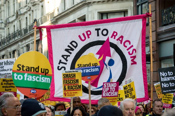 Londres Reino Unido Novembro Stand Racism Marcha Através Centro Londres — Fotografia de Stock