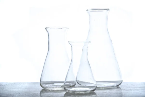 Κενό Γυάλινες Φιάλες Που Χρησιμοποιούνται Πειράματα Χημείας — Φωτογραφία Αρχείου