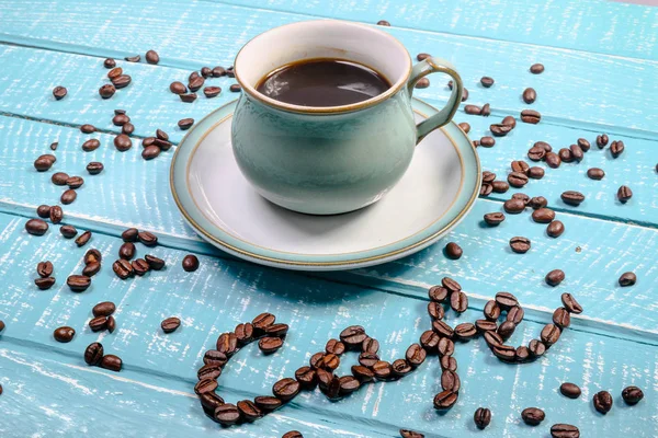Kopje Koffie Met Het Woord Cafe Spelt Met Koffiebonen Een — Stockfoto