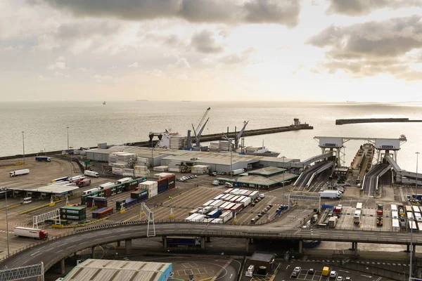 Dover, Amerika Birleşik Devletleri, 18 Ocak 2019:-Port of Dover, yakın İngilizler port Fransa'ya Kent görünümü