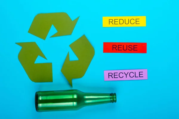 Сокращение, повторное использование и переработка — стоковое фото