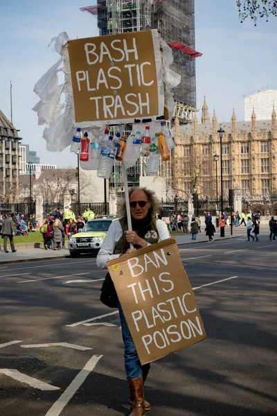 Protesta de rebelión de extinción en el centro de Londres —  Fotos de Stock