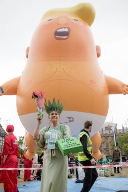 Londra'nın merkezinde Anti Donald Trump Protestocular