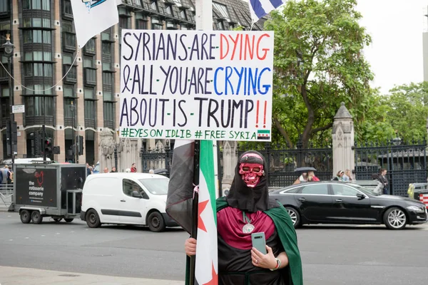 Anty Donald Trump protestujących w centrum Londynu — Zdjęcie stockowe