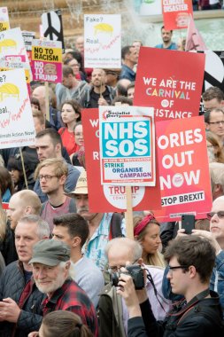 Londra'nın merkezinde Anti Donald Trump Protestocular