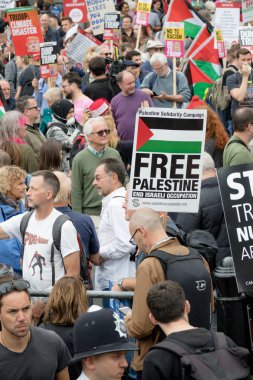 Londra'nın merkezinde Anti Donald Trump Protestocular