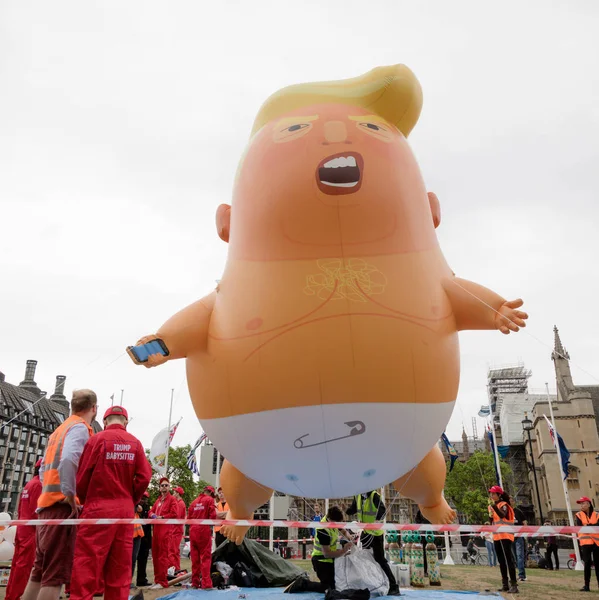 Londra'nın merkezinde Anti Donald Trump Protestocular