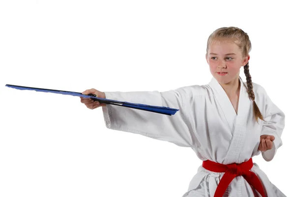Tweenage chica yendo karate — Foto de Stock